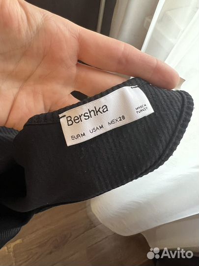 Топ Bershka