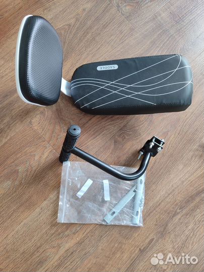 Сиденье на багажник велосипеда