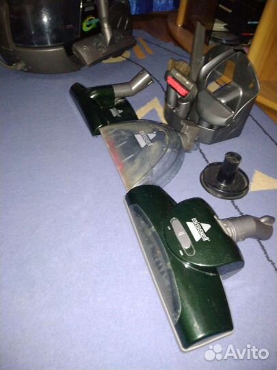 Моющий пылесос Bissell