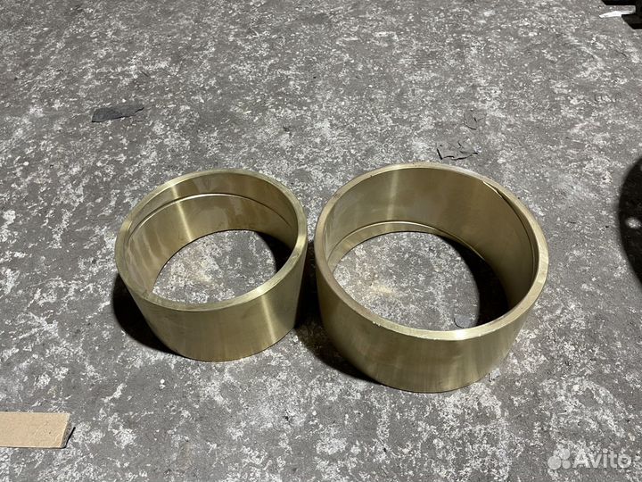 Втулка 557.04.01.021/557.04.01.022