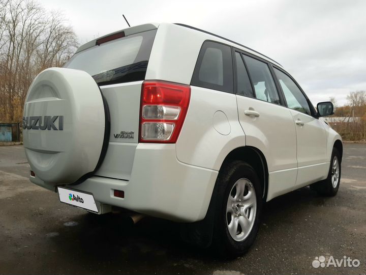 Suzuki Grand Vitara 2.0 AT, 2011, 263 200 км