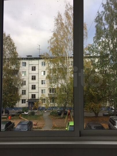 2-к. квартира, 42 м², 2/5 эт.