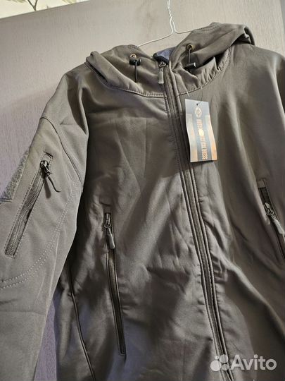 Непромокаемая куртка 54-56