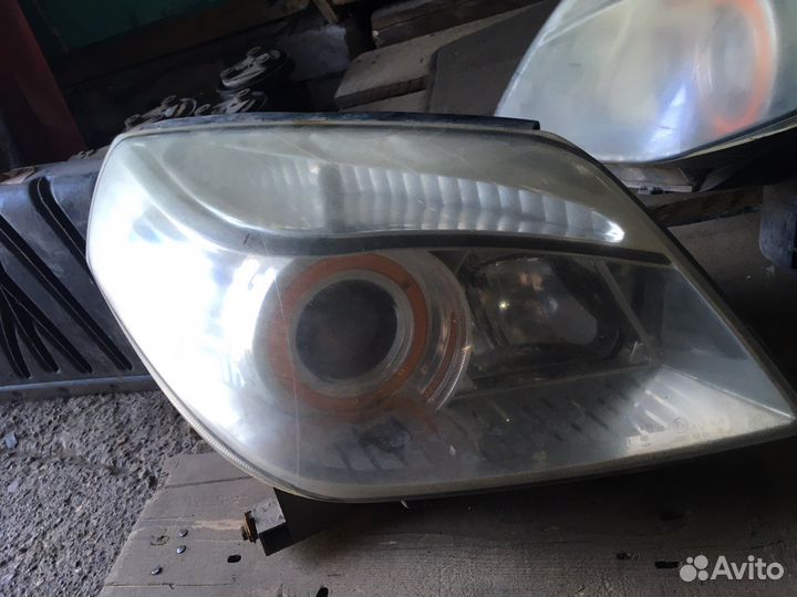 Фара правая Geely Mk Cross
