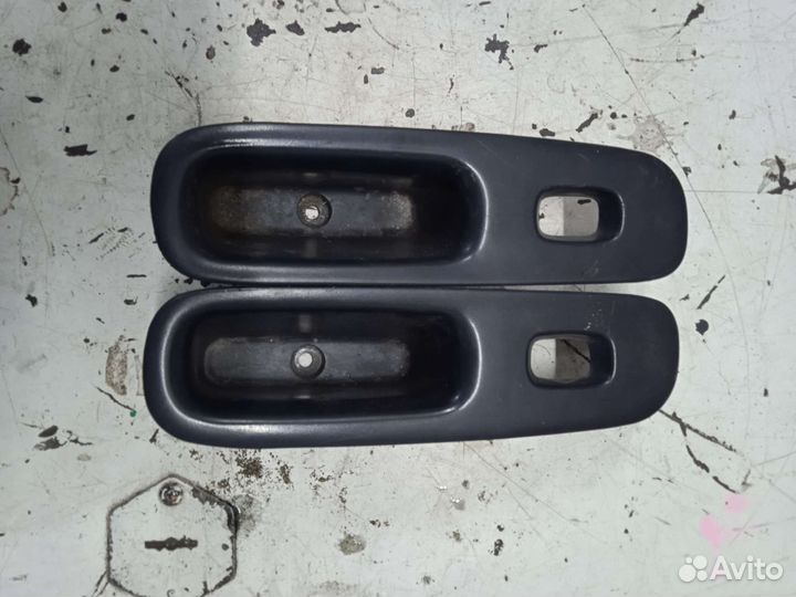 Ручка внутренняя задняя Nissan Sunny Ниссан Санни