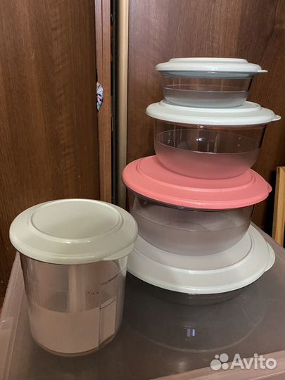 Сервировочная коллекция емкости Tupperware