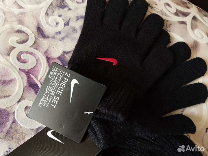 Новые Шапка +Перчатки Nike Opигинал