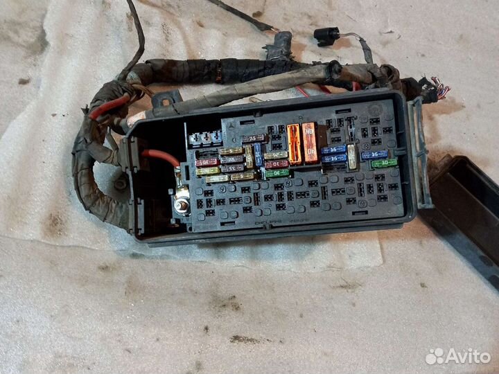 Блок предохранителей Мерседес W164