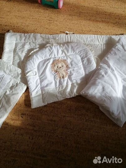 Бортики в детскую кроватку