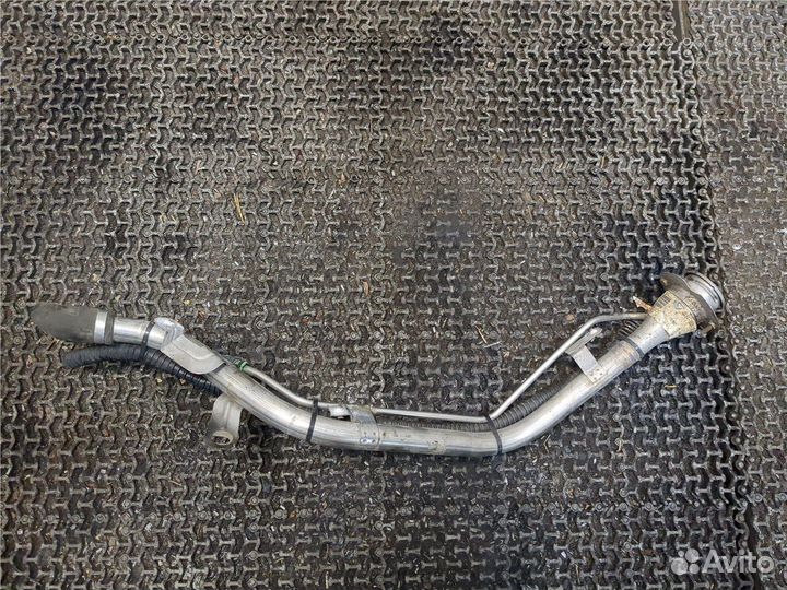 Горловина заливная топливная Ford Escape, 2006