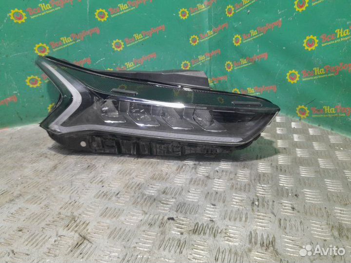 Фара правая Kia K5 седан 2.0 2020
