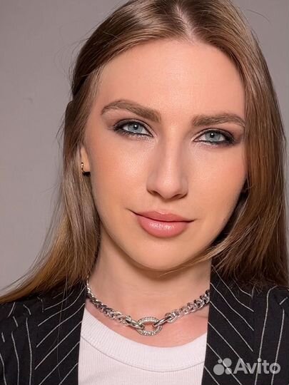 Модель на макияж