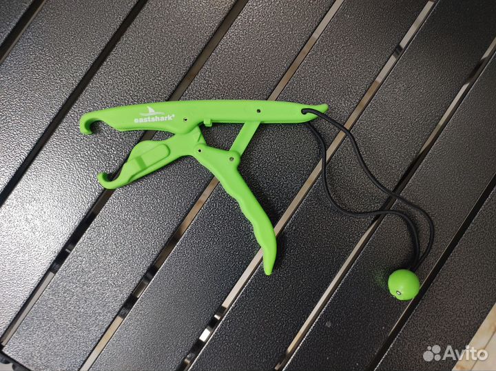 Захват для рыбы eastshark