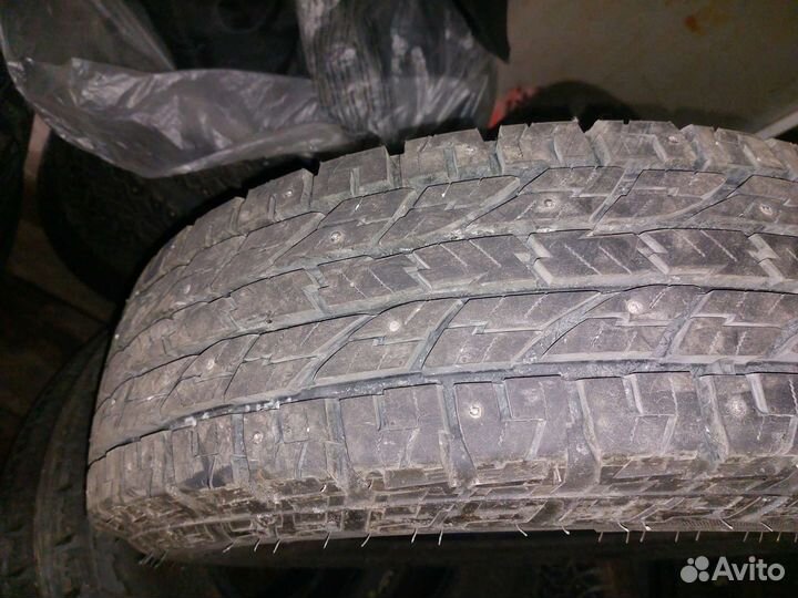 Yokohama Geolandar A/T G015 225/75 R16