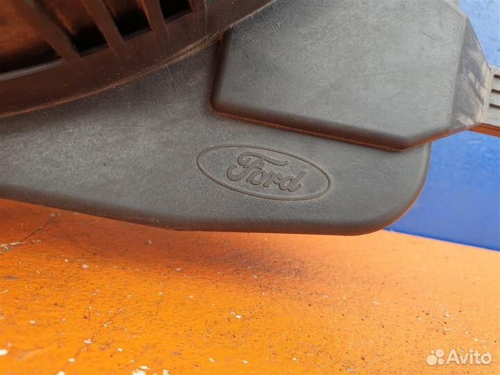 Вентилятор радиатора Transit 7 2006-2014 1431172