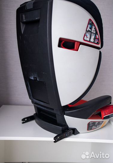 Автокресло babyton comfort fix red, 18-36кг