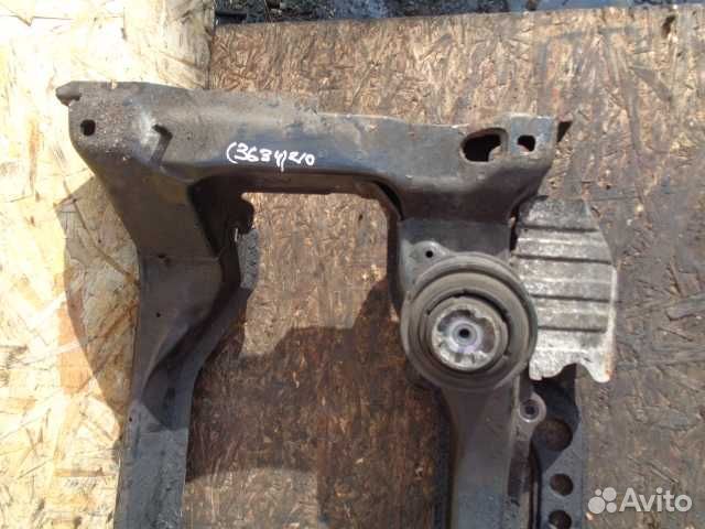 Подрамник Mercedes E-klasse W210