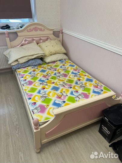 Мебель в детскую комнату для девочки бу