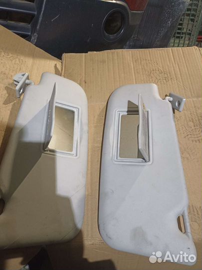 Солнцезащитный козырек от Ниссан Кашкай J10