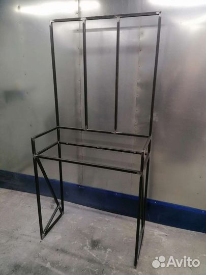 Металлическое подстолье