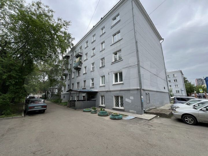 3-к. квартира, 52,7 м², 1/4 эт.