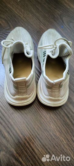 Текстильные кроссовки