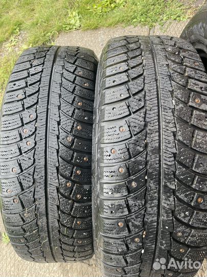 Gislaved Nord Frost 5 235/65 R17