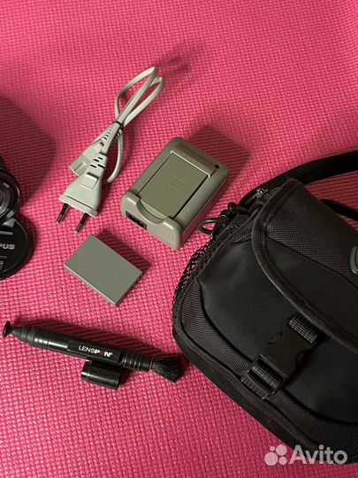 Фотоаппарат Olympus OM-D E-M10 Mark III