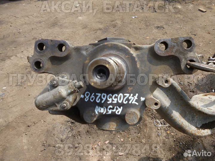 Кулак поворотный передний Premium 2 2005