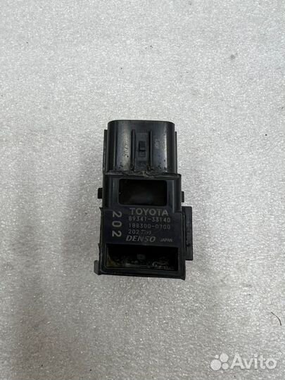 Парктроник задний Toyota Land Cruiser 200