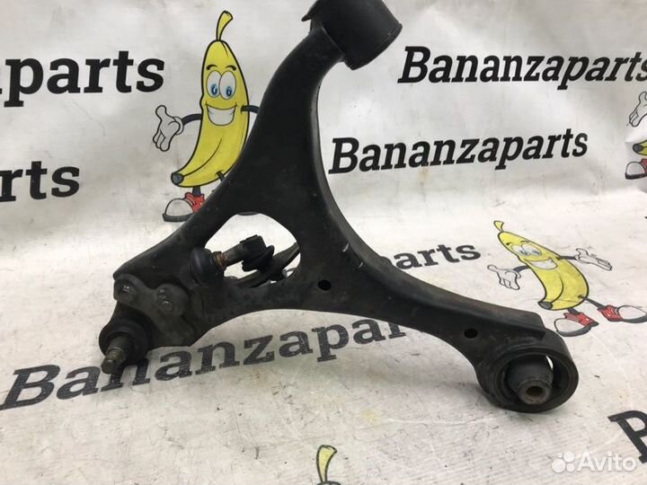 С дефектом рычаг передний правый Honda Civic 4D