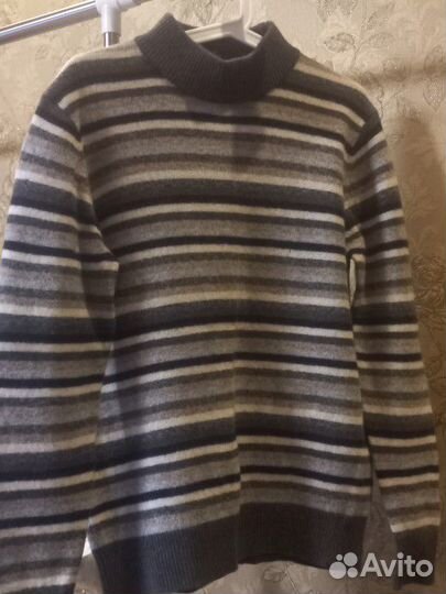 Водолазка мужская uniqlo шерсть M