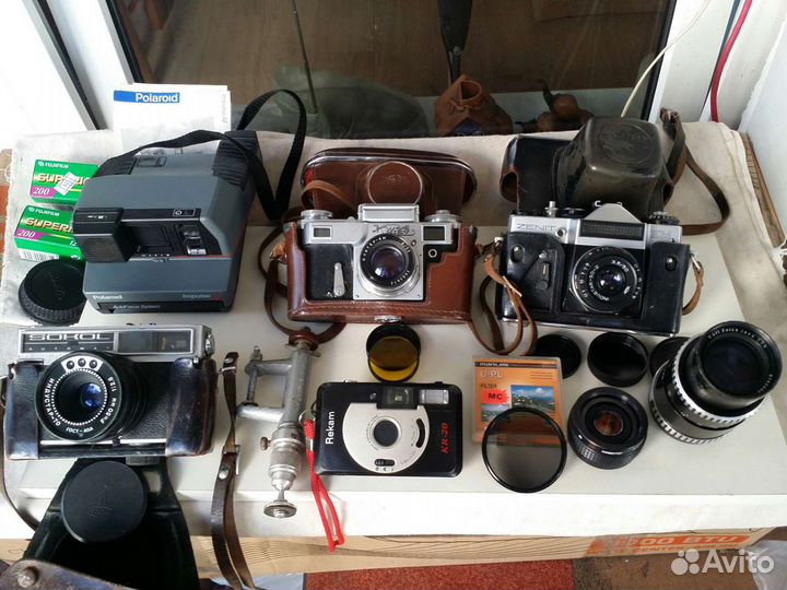 Фотокамеры и принадлежности