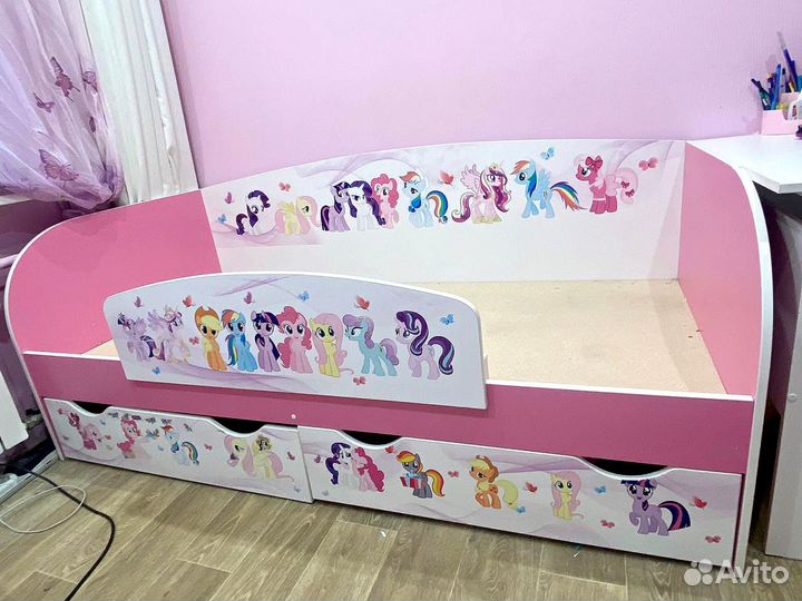 Кровать-диван детский