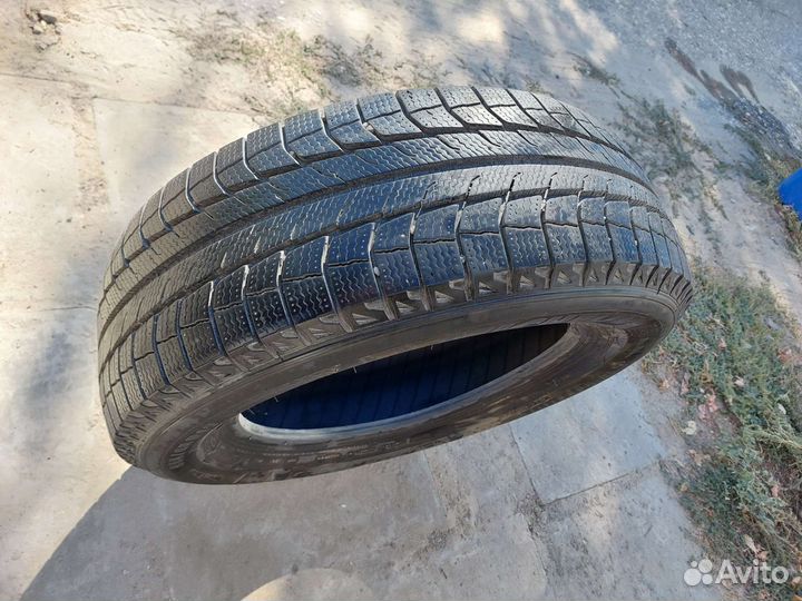 Michelin Latitude X-Ice 225/65 R17 102