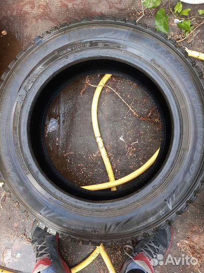 Dunlop Grandtrek Ice 02 215/60 R17