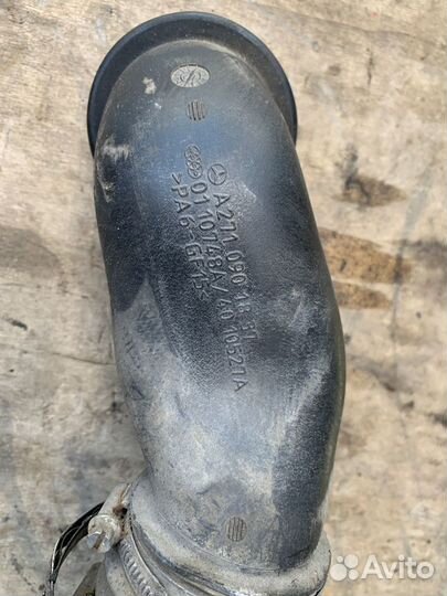 Патрубок интеркулера M271 Mercedes W203 W211 R171