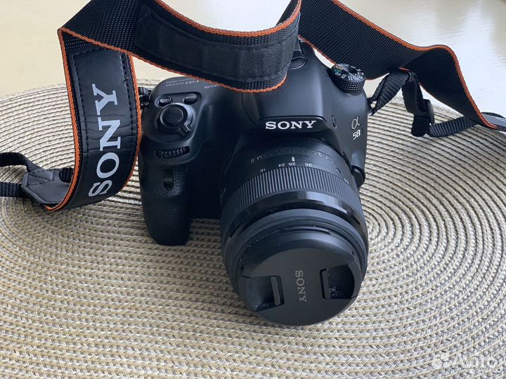 Зеркальный фотоаппарат Sony Alpha SLT-A58