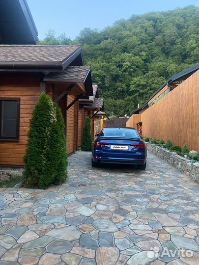 Audi A4 1.4 AMT, 2017, битый, 151 000 км