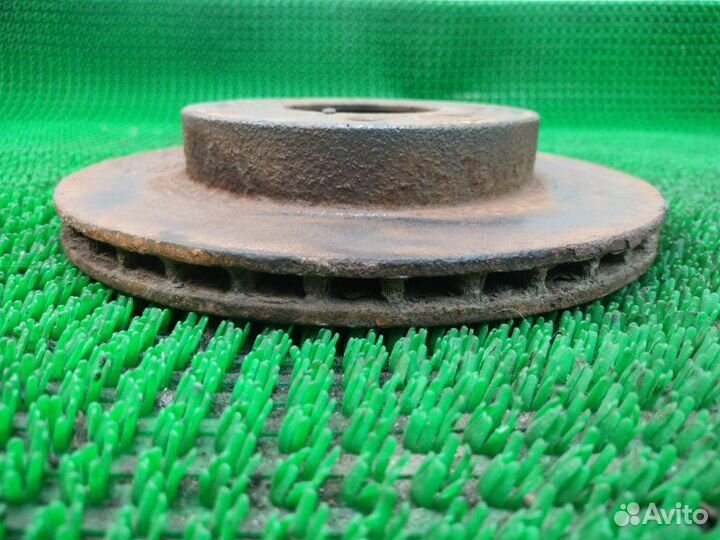 Диск тормозной передний Nissan Primera P11 GA16DE