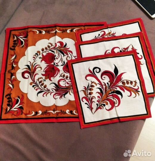 Сервировочные салфетки новые