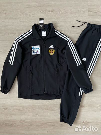 Спортивный костюм adidas сборной России