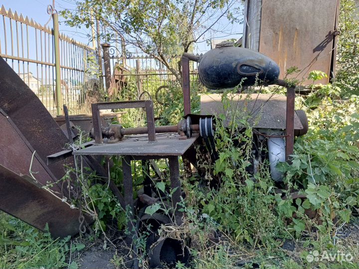 Бензиновая резка дров