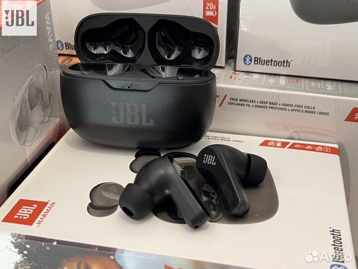 Беспроводные наушики JBL