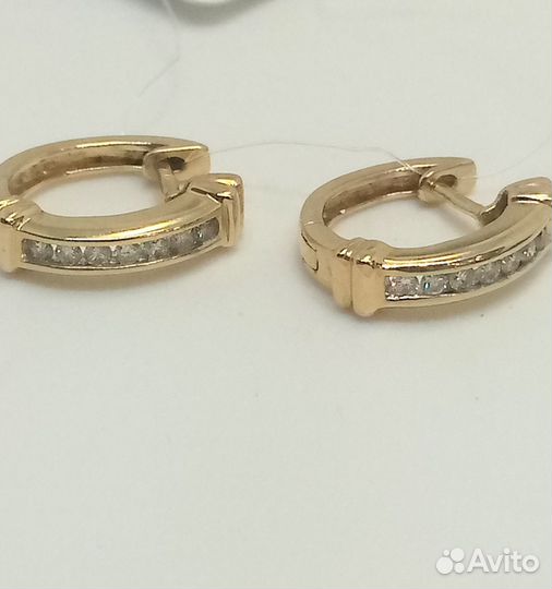 Золотые серьги с бриллиантами