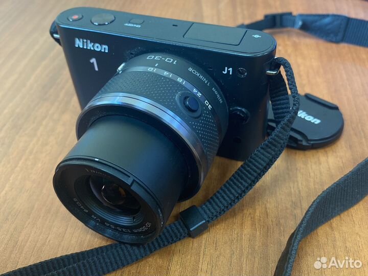 Nikon 1 j1