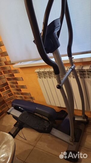 Эллиптический тренажер torneo