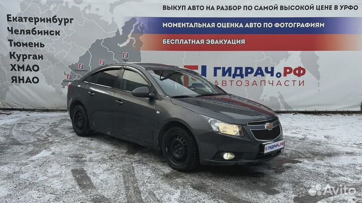 Дверь задняя правая Chevrolet Cruze