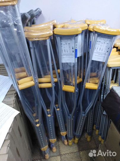 Костыли деревянные