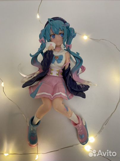 Аниме фигурка Хатсуне мику
